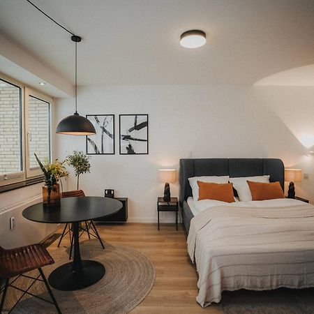 אולדנבורג Downtown Apartment Mit Luxusbad Am Hafen Nur 5 Minuten Zu Fuss In Die Innenstadt Und Zum Bahnhof! מראה חיצוני תמונה