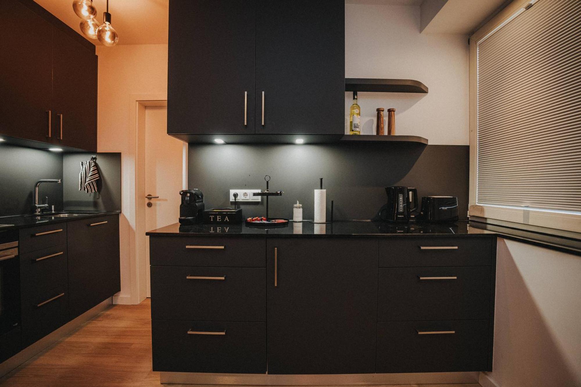 אולדנבורג Downtown Apartment Mit Luxusbad Am Hafen Nur 5 Minuten Zu Fuss In Die Innenstadt Und Zum Bahnhof! מראה חיצוני תמונה