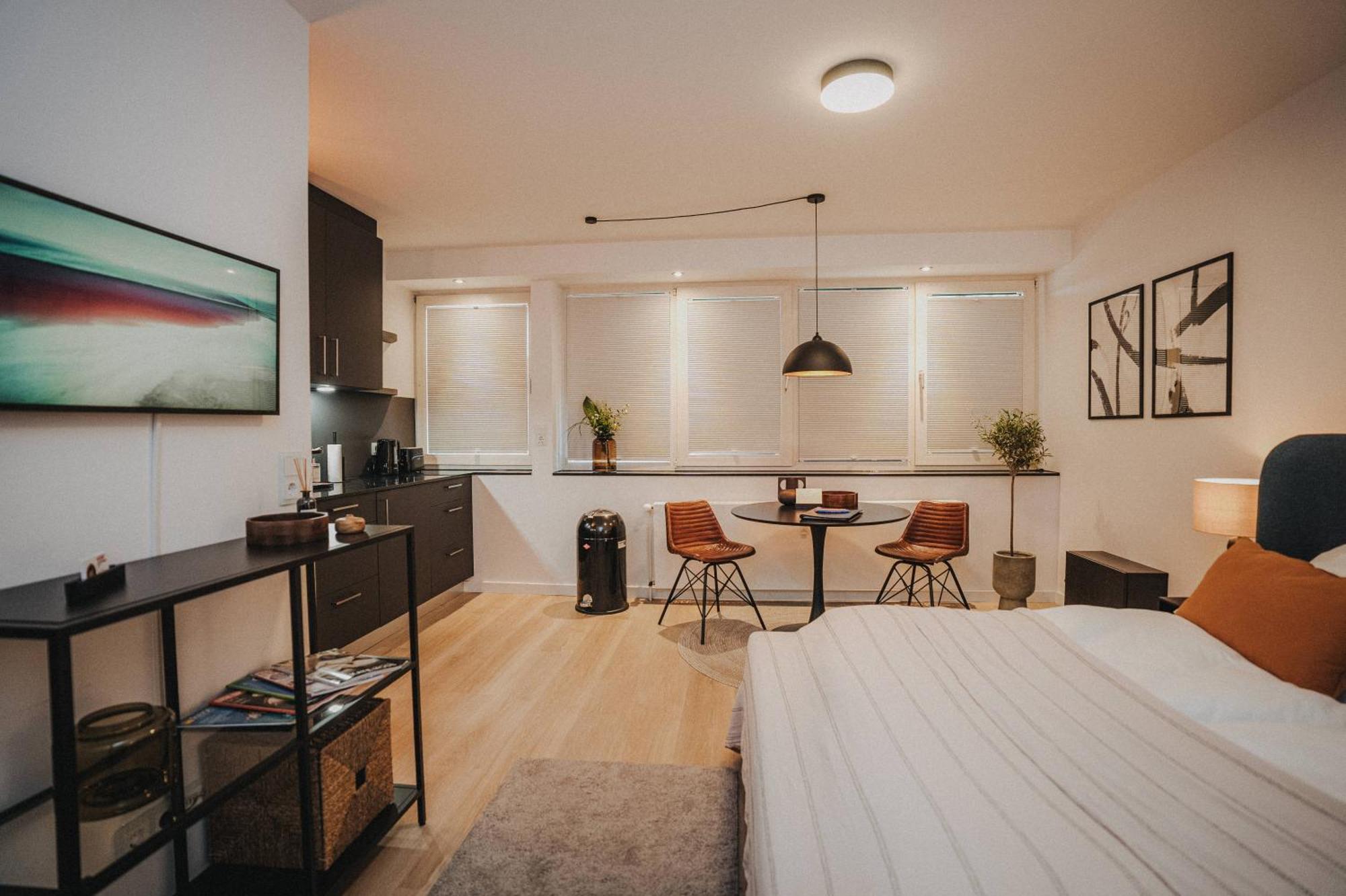 אולדנבורג Downtown Apartment Mit Luxusbad Am Hafen Nur 5 Minuten Zu Fuss In Die Innenstadt Und Zum Bahnhof! מראה חיצוני תמונה